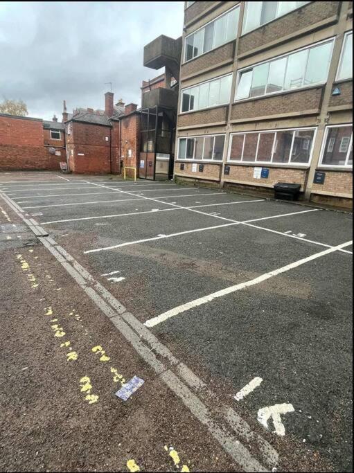 Leicester Spacious Flat With Free Parking Eksteriør bilde